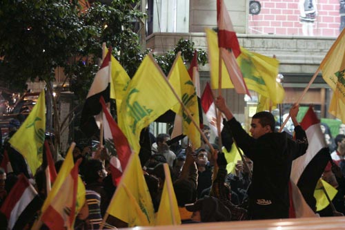 Le Monde arabe fête la chute de Moubarak
